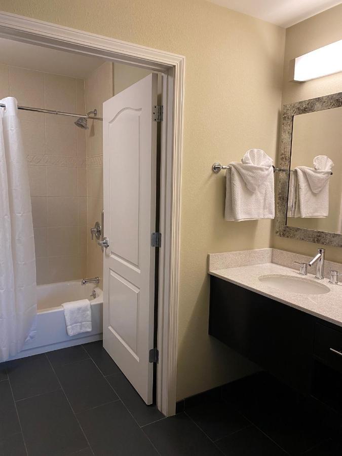 Staybridge Suites Syracuse Liverpool By Ihg Kültér fotó