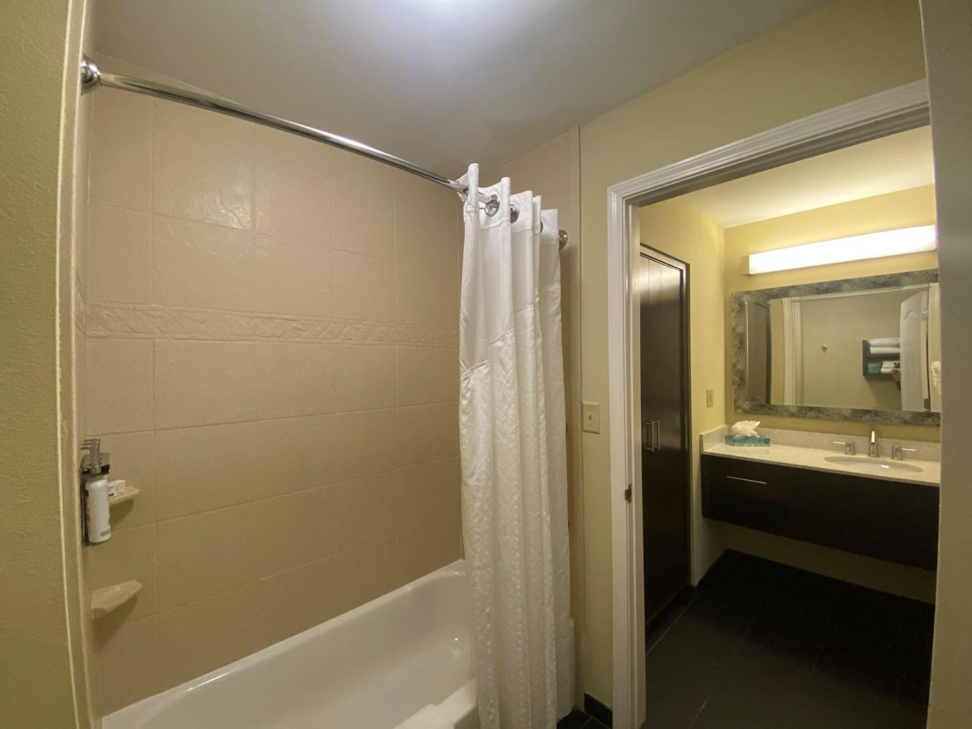 Staybridge Suites Syracuse Liverpool By Ihg Kültér fotó
